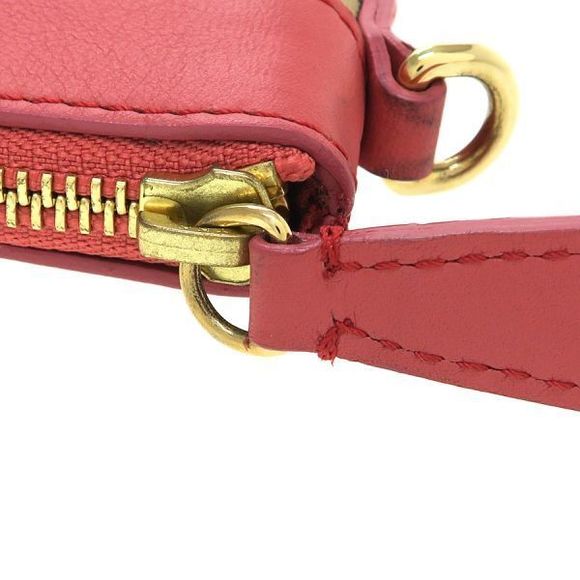 Burberry Shoulder Bag - Picture 4 of 9